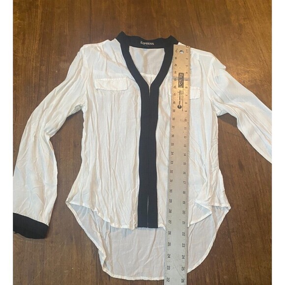 Express Shirt Women X Small White Long Sleeve  Button Down Blouse Top - Picture 3 of 5